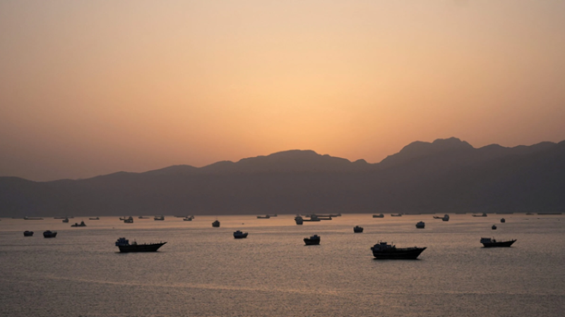 Oil flow from the gulf rises to 15 million barrels per day