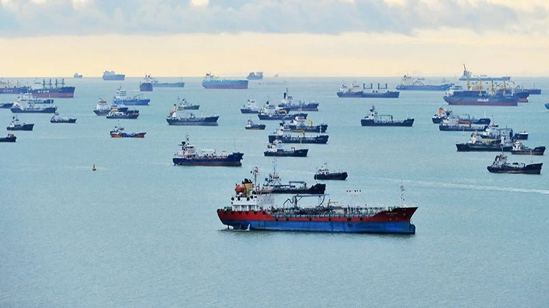 Hundreds of Tankers Sailing Under Invalid Flags